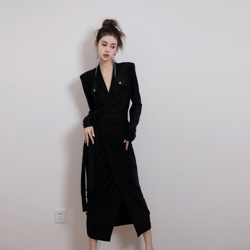 2023年春季新品晚礼服女长款姜熠小众轻奢宴会气质名媛高端连衣裙