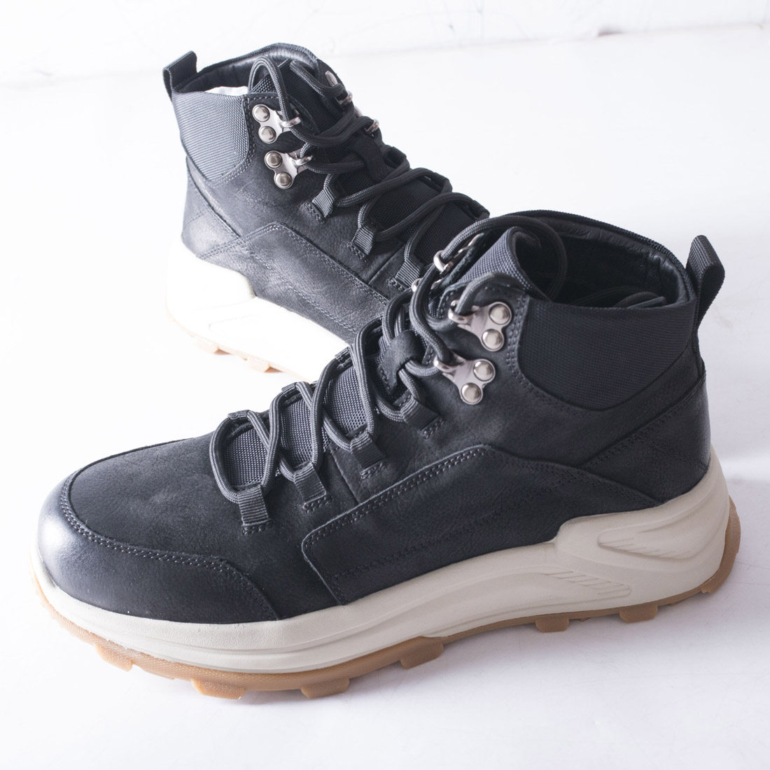 耐磨防滑牛筋底一线品牌撤柜男士真皮系带运动皮鞋秋冬季高帮靴子,流行男鞋,高帮鞋,淘宝优惠券,粉丝福利购,淘宝优惠卷