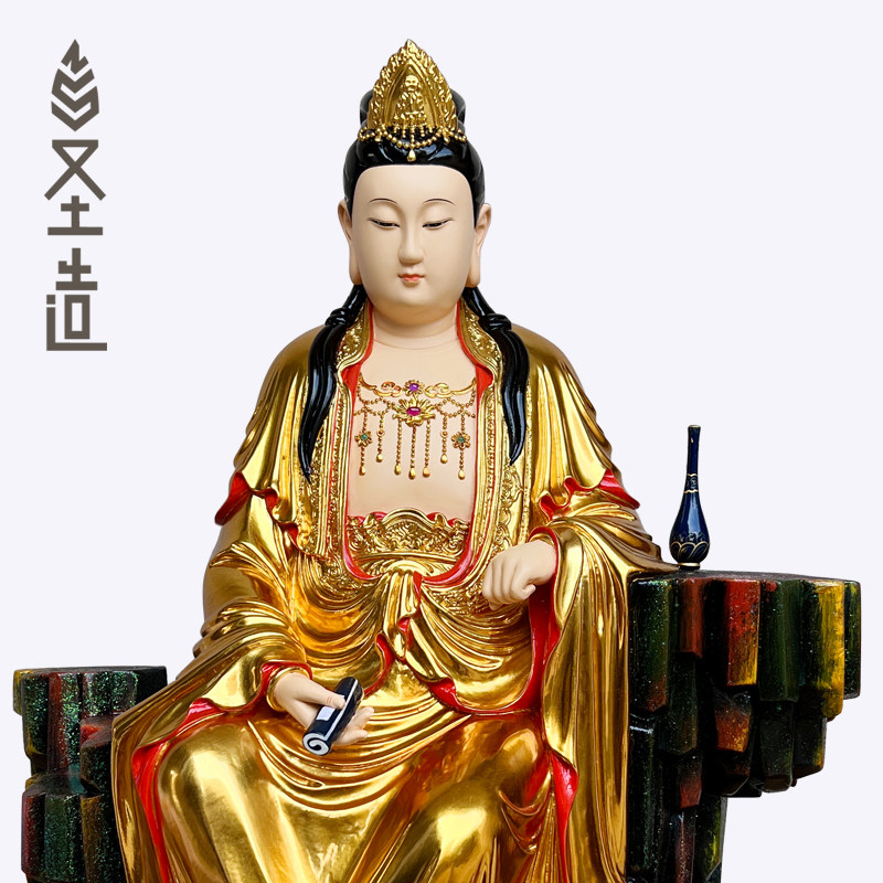 木雕自在观音佛像摆件香樟木实木雕刻贴金观自在厂家 圣造