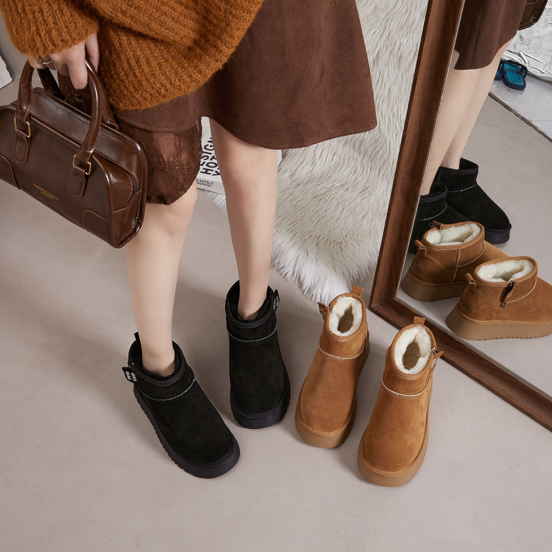 36-43大码加宽肥胖脚大棉加厚绒女鞋皮毛一体加绒防水雪地靴短靴