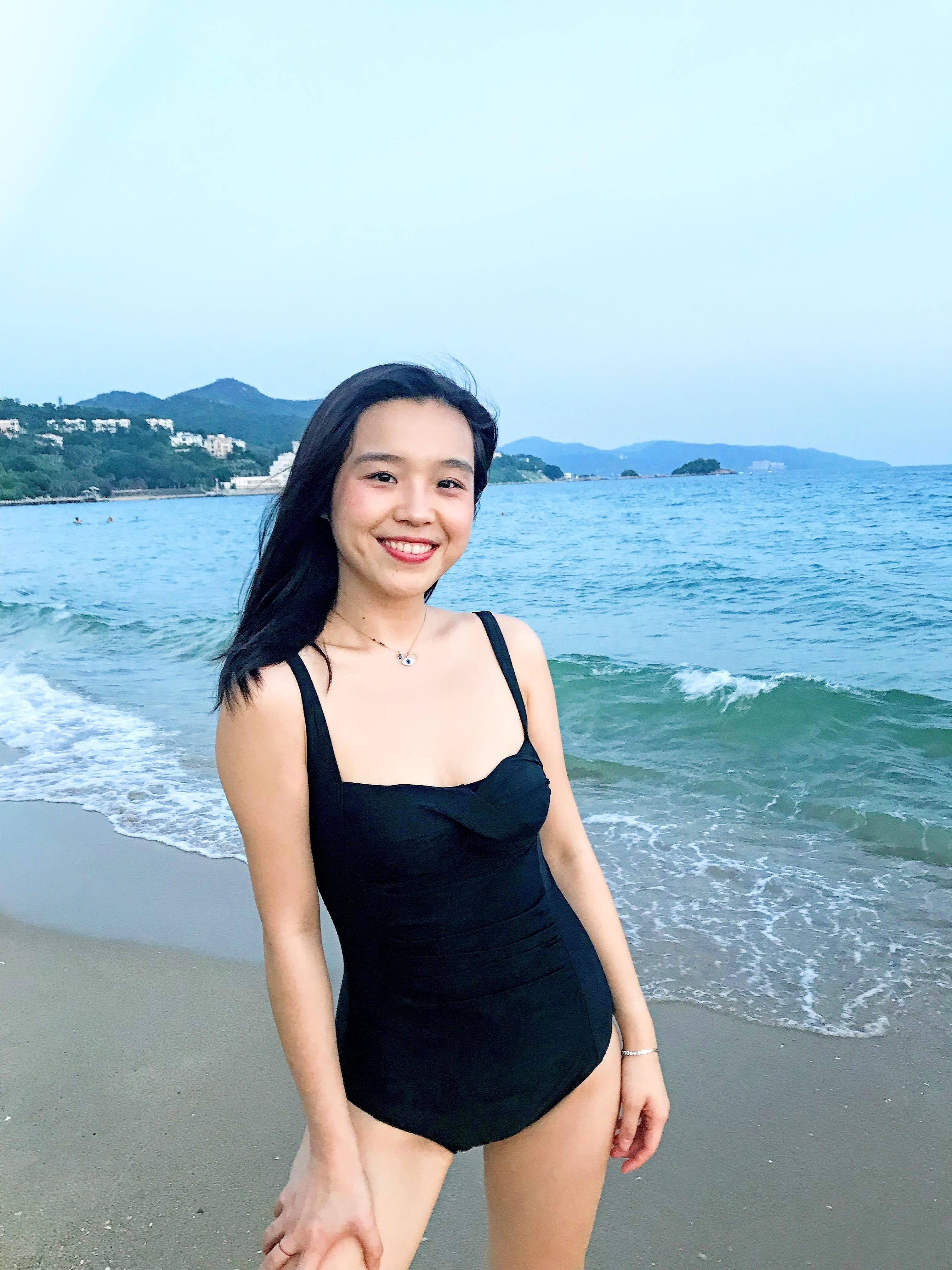 thecherrypie 黑色复古连体泳衣