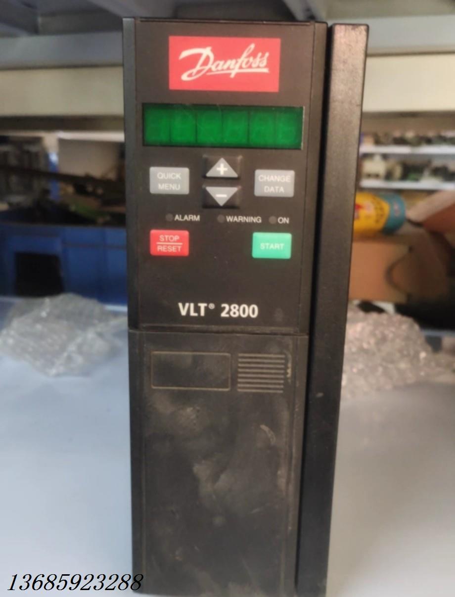 新品丹佛斯变频器vlt2822pt4   2.2kw