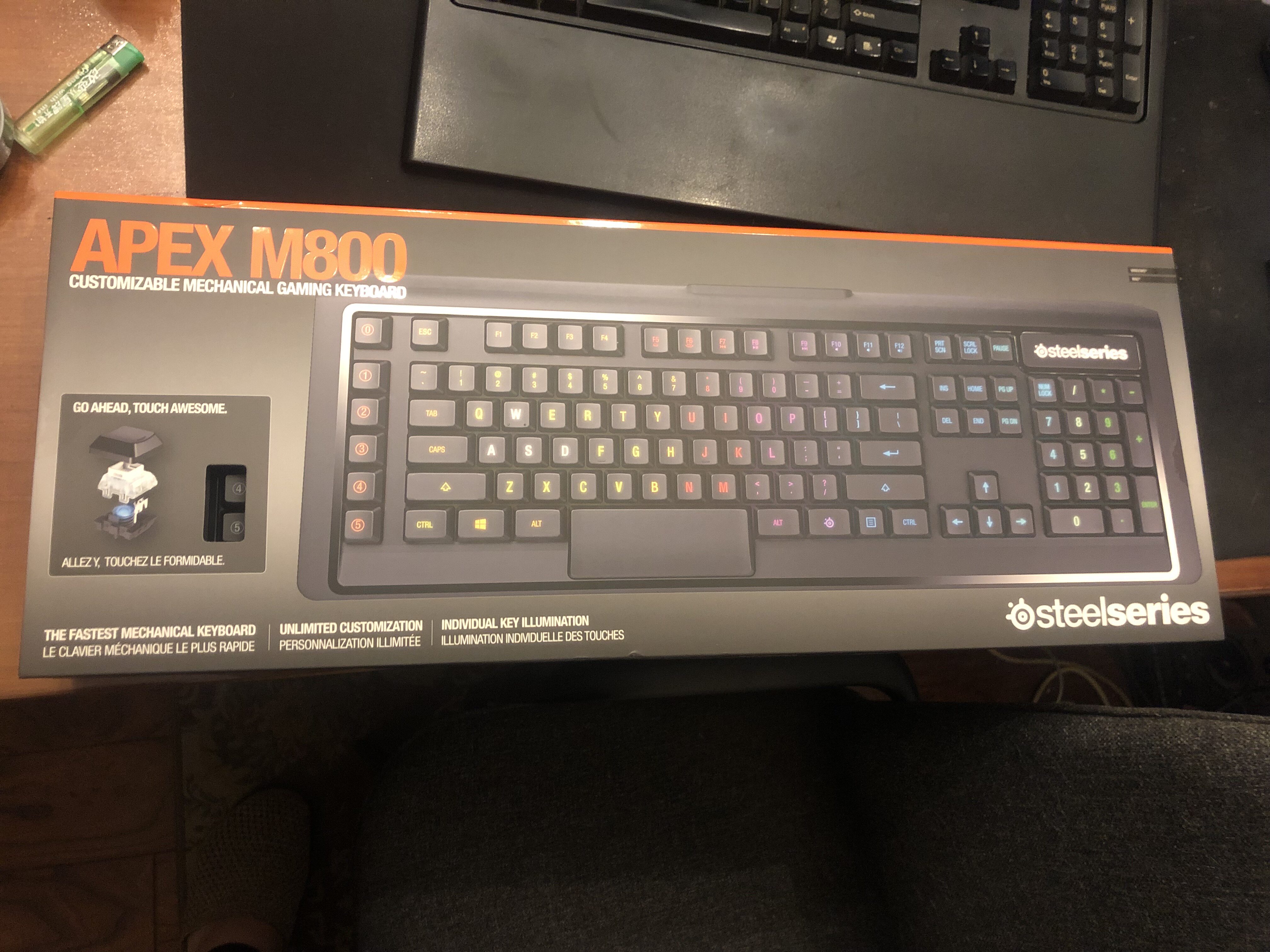 全新未拆封 赛睿 Apex M800 m750 RGB幻彩背光游戏机械键盘无冲CF在类目 电脑硬件/显示器/电脑周边, 键盘中 - 来自Buy2taobao.com提供专业的淘宝代购服务