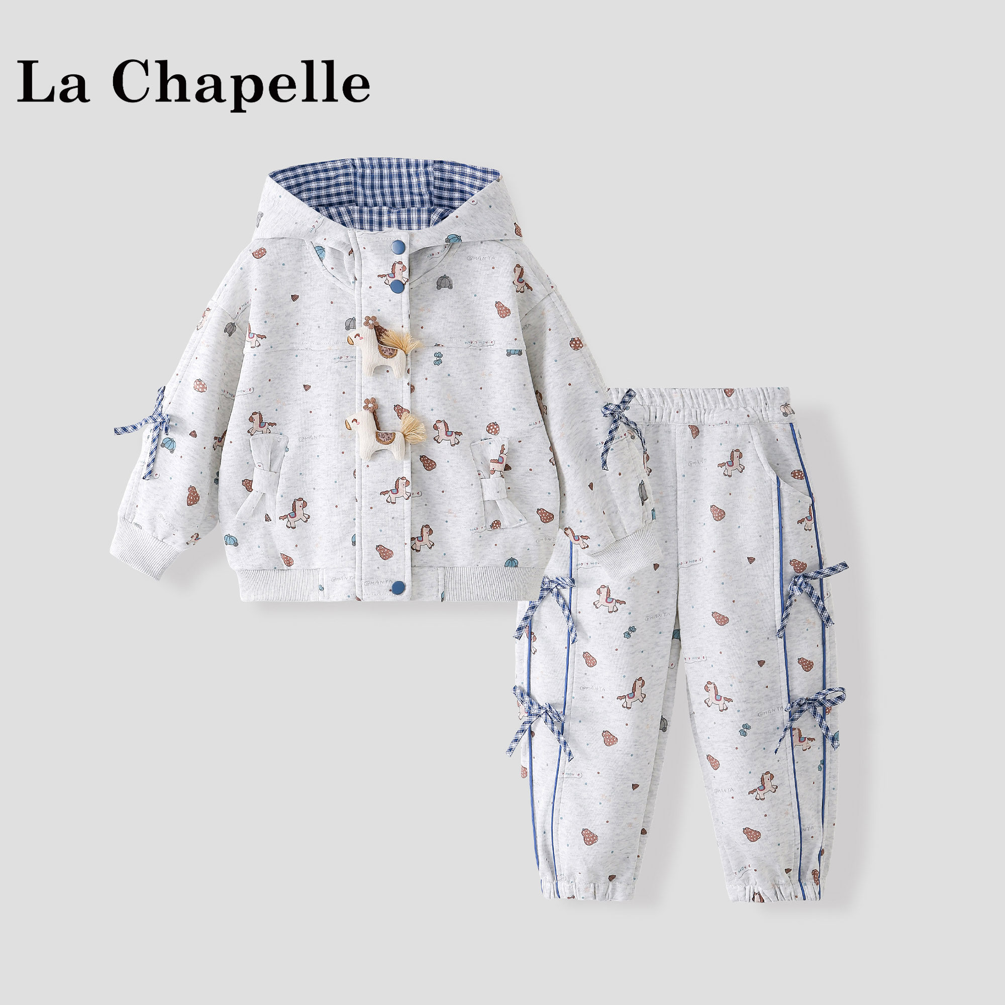 拉夏贝尔童装女童春装2026新款儿童衣服卡通连帽外套束脚裤套装潮