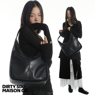 DirtySix 黑天鹅 极简线条宽肩带 单肩软皮托特包 •原创