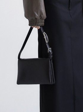 DirtySix /原创 小坂三明治 牛皮三层小方包