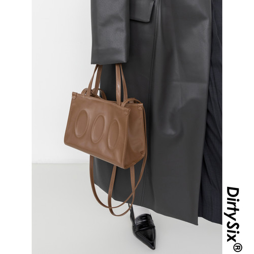 DirtySix原创“OOSS”牛皮小方包