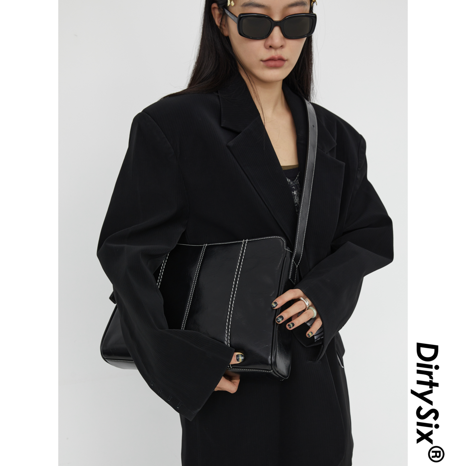 DIRTYSIX原创普鲁士方包牛皮绣线