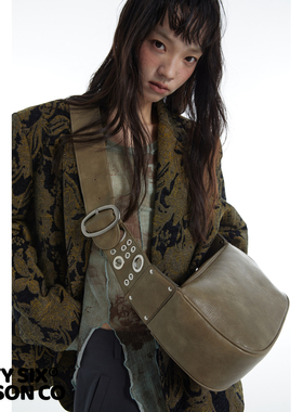 DirtySix 阿庞bunbun包 原创 哐哐打洞 柔软机车方包