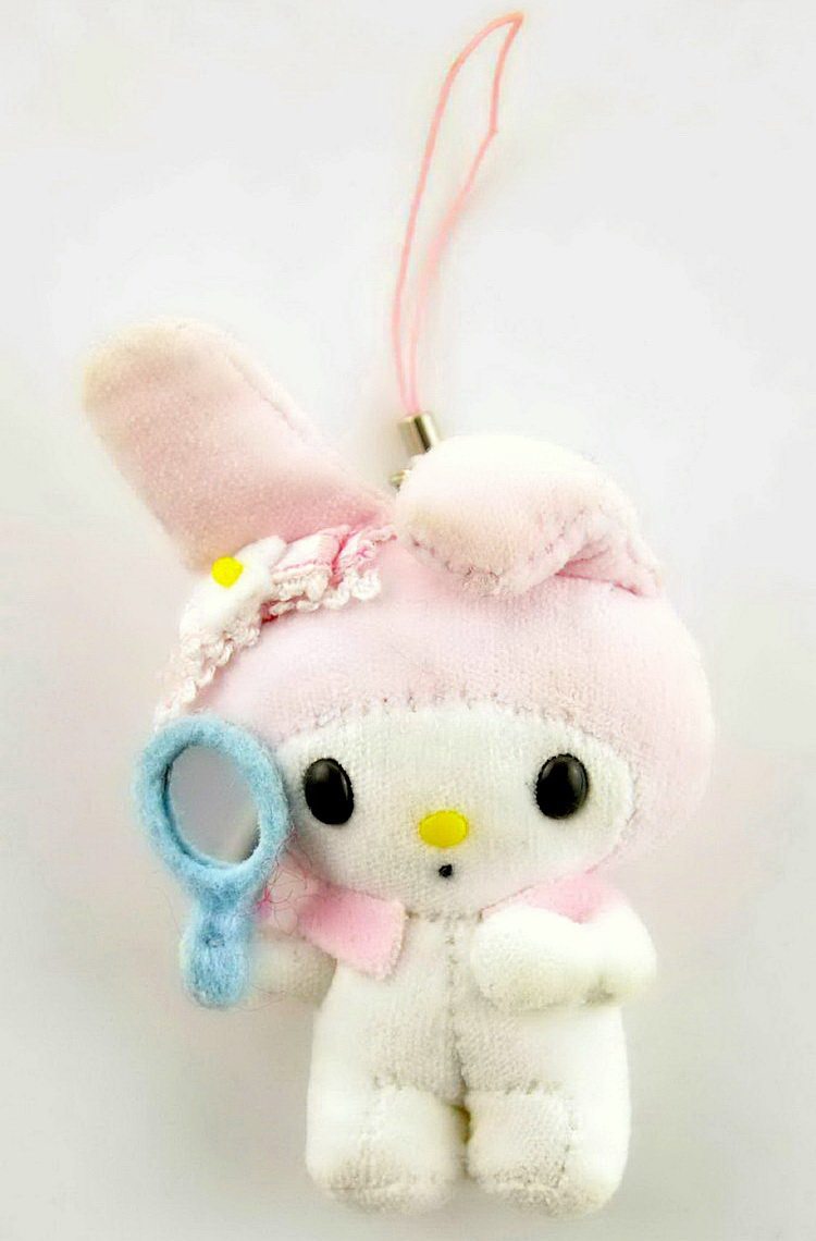 日本 三丽鸥Sanrio My Melody 可爱毛绒公仔挂件在类目 玩具/童车/益智/积木/模型, 毛绒布艺类玩具中 - 来自Buy2taobao.com提供专业的淘宝代购服务