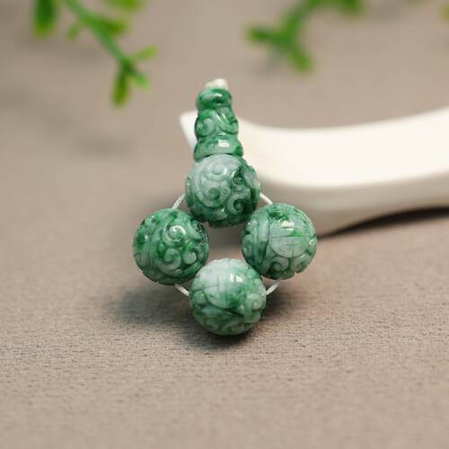 翡翠团寿龙纹雕花珠子三通佛头