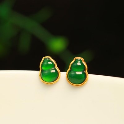 冰种满绿天然A货翡翠葫芦耳钉