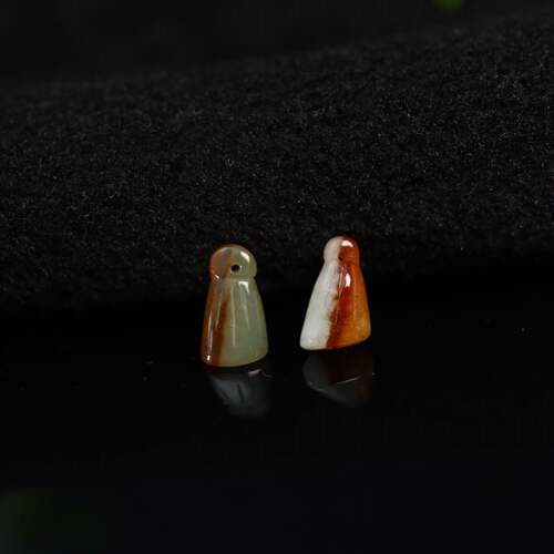 天然A货翡翠莲蓬小吊坠