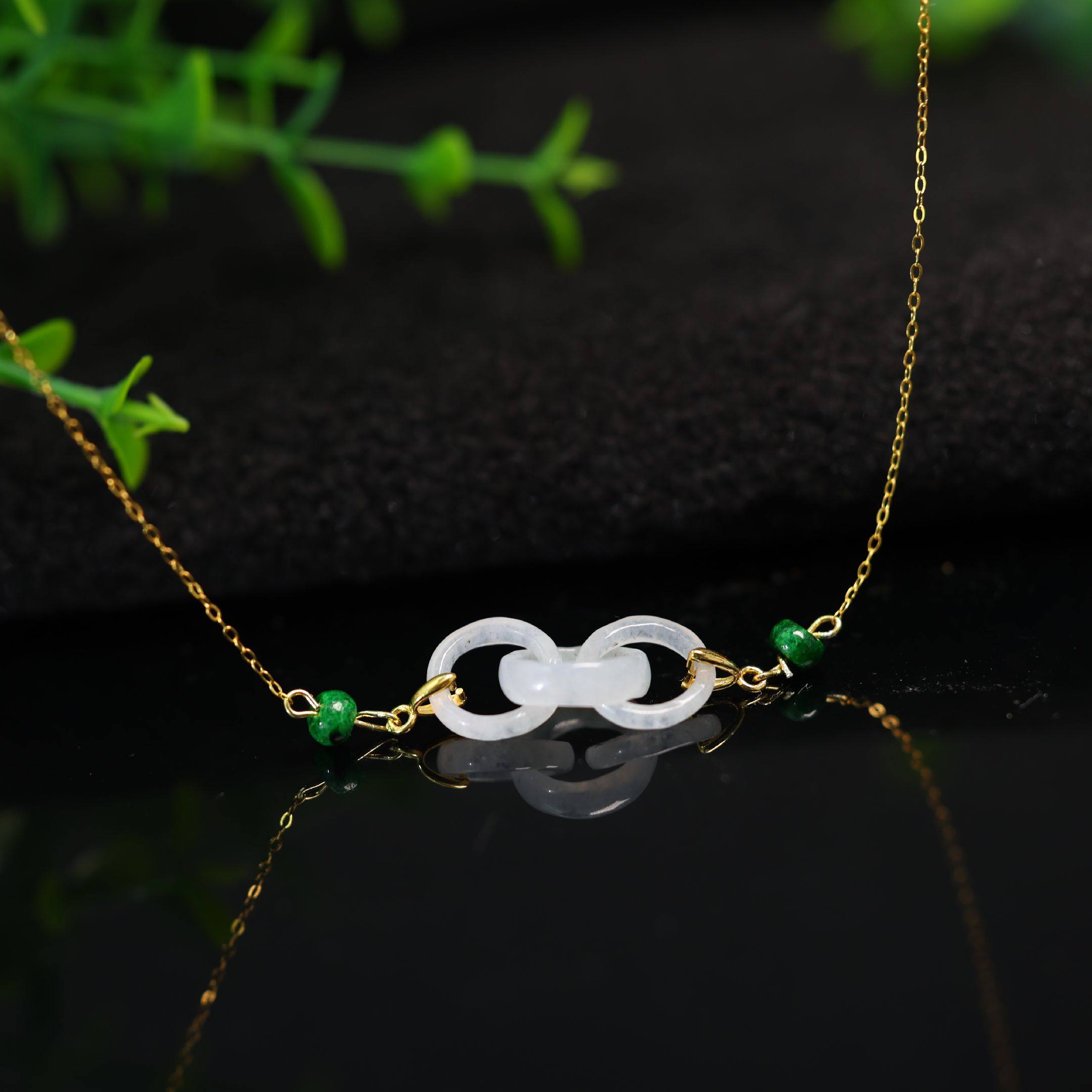 天然A货翡翠三连环锁骨链吊坠
