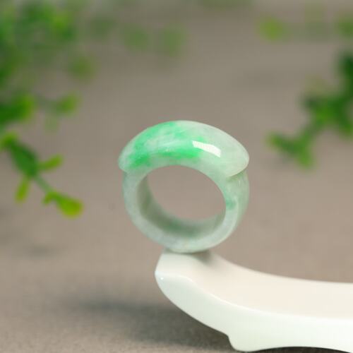 缅甸天然A货翡翠马鞍戒指