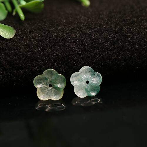 冰种飘蓝花天然A货翡翠梅花