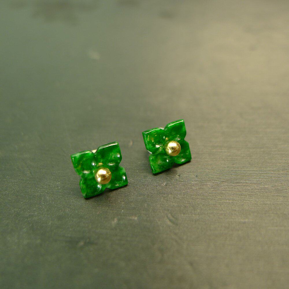 #G861 18K金耳针镶嵌满色辣绿天然A货翡翠四叶草耳钉耳饰