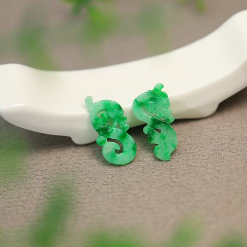 天然A货翡翠复古龙纹耳坠花片