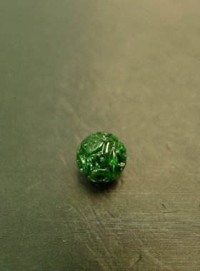 #J663满色辣绿缅甸天然A货翡翠雕花珠子 8.6MM小圆珠