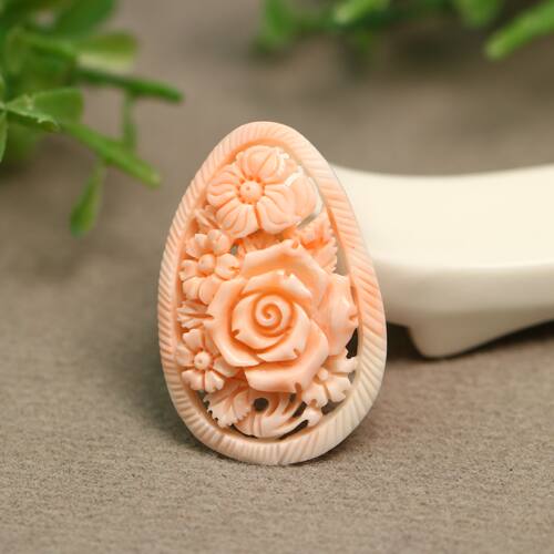 天然有机红宝牡丹花雕花吊坠