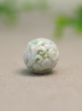 #J372淡紫飘绿色天然A货翡翠镂空龙纹雕花圆形珠子佛珠顶珠