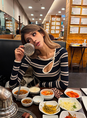 PrettyDragon修身复古条纹长袖上衣设计感辣妹镂空显瘦内搭T恤女