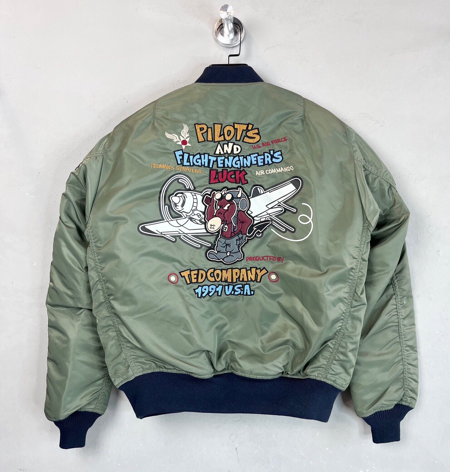 Tedman小恶魔情侣款棒球领飞行夹克 2211赤鬼棉服外套MA1重磅刺绣