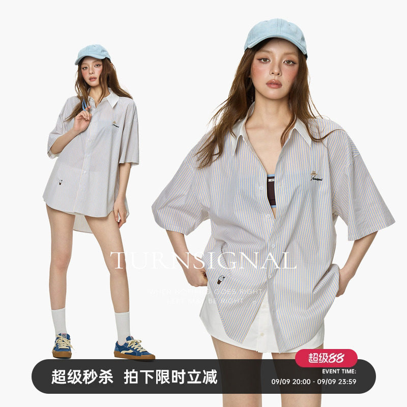 TurnSignal时尚条纹短袖衬衫女图片