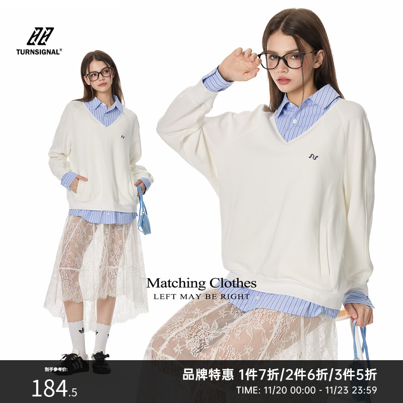 TurnSignal条纹假两件长袖卫衣女