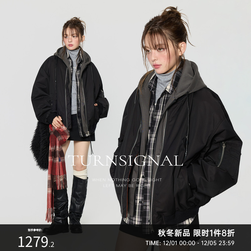 TurnSignal假两件短款羽绒服女