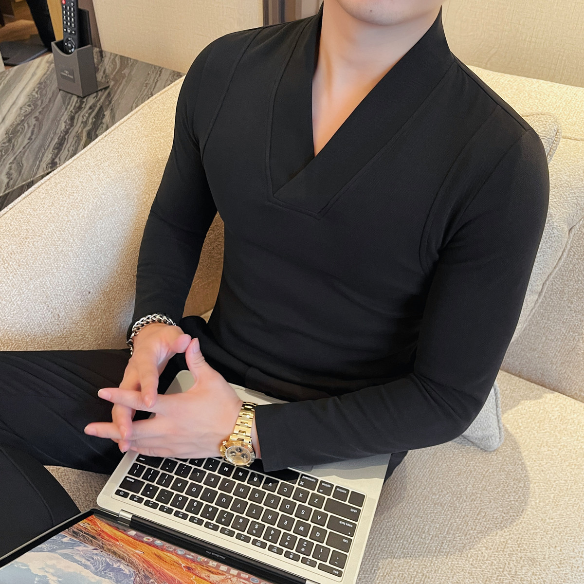T7567-P53 男士长袖T恤新款V领拼接撞色修身弹力打底衫，男装T恤，电商B333