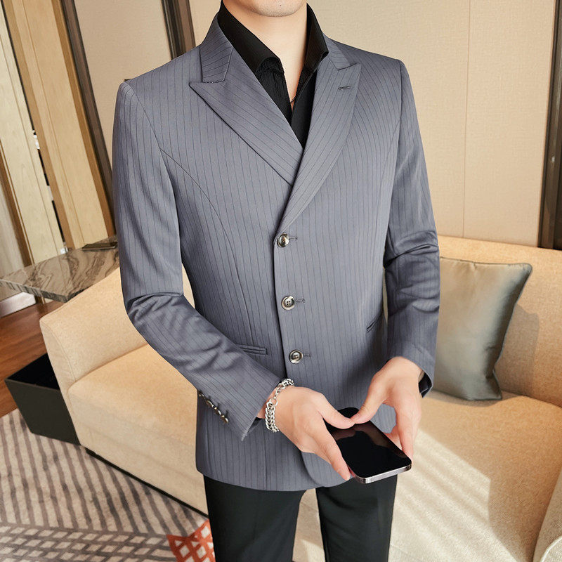 XF1055-P165单排扣西装外套男士条纹西服三粒扣后中开叉西装,男装西服套装,电商B333