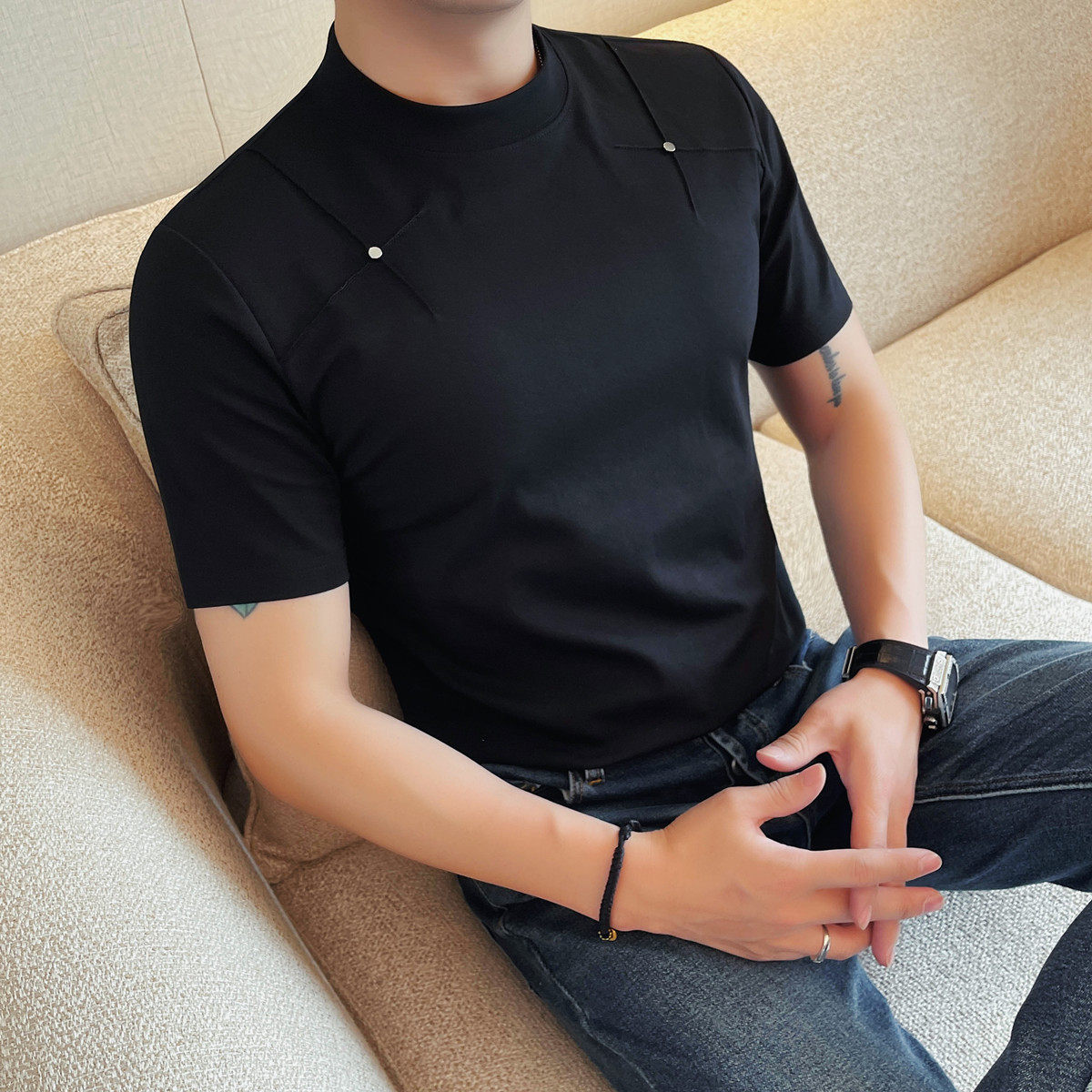 7508-P48 铆钉短袖T恤男士夏季新款圆领高品质体恤图片