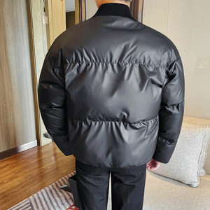 M23069-P200冬季无领宽松黑色时髦保暖简约棉服 加厚短款棉衣外套图片