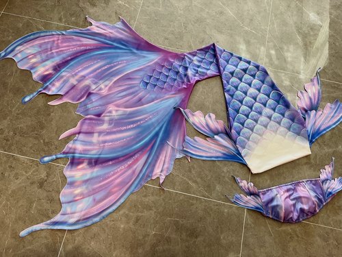 芸儿美人鱼鱼尾海洋馆