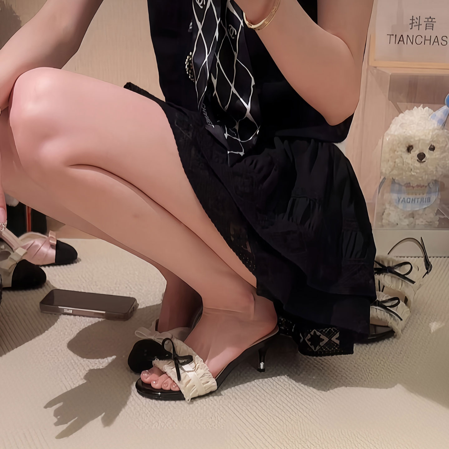 ｛千寻好物分享小香中古南法度假｝流苏轻奢设计师拖鞋女蝴蝶结鞋