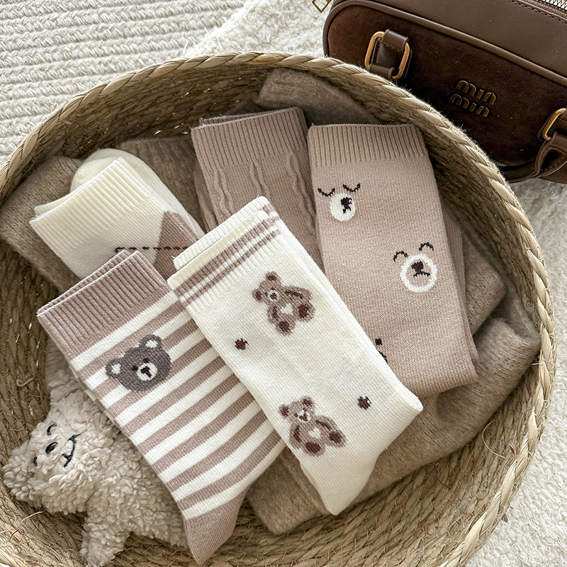 羊绒可爱卡通小熊日系秋冬袜子女