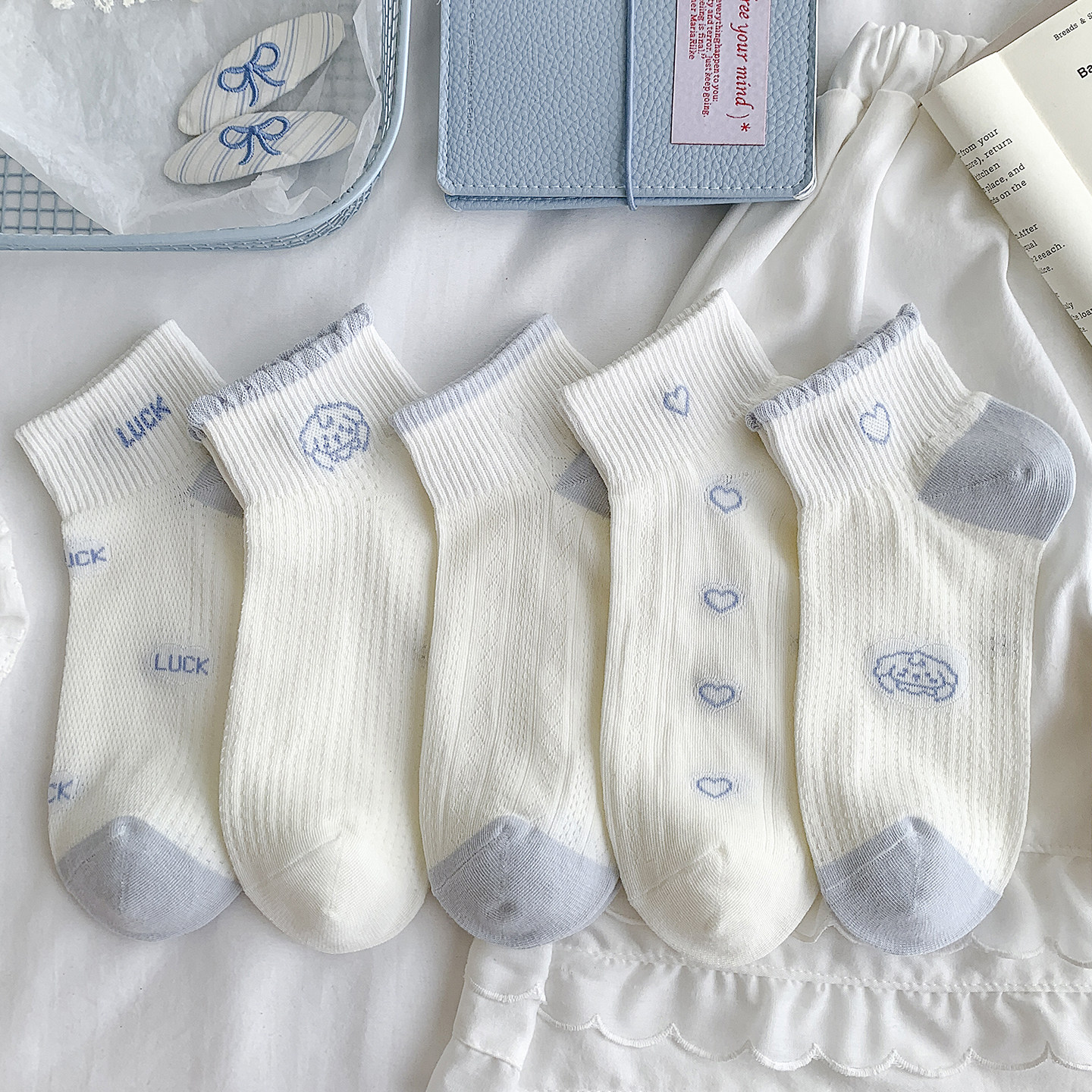 蓝色甜美短筒超薄袜子女短袜夏季薄款精梳棉网眼透气花边卡通船袜