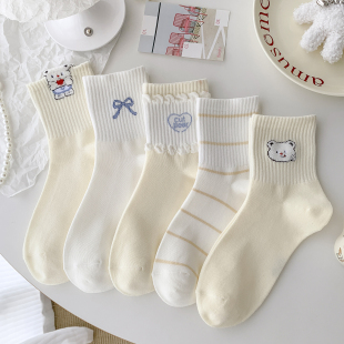 运动风秋季 奶黄色小熊春秋袜子女中筒袜棉袜可爱卡通2026新款 爆款