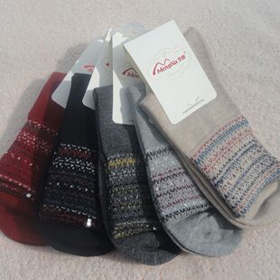 纯棉中筒女袜梦娜秋冬保暖厚款素色袜子妈妈袜时尚复古图案吸防臭