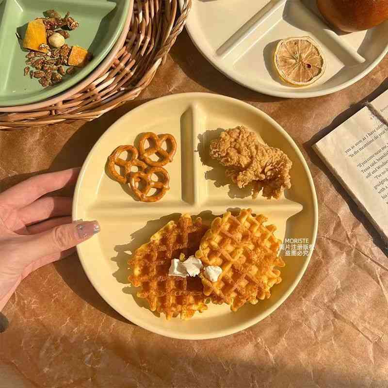 陶瓷日式分格盘少儿分餐盘早餐盘子创意分隔餐盘家用减脂减肥定量