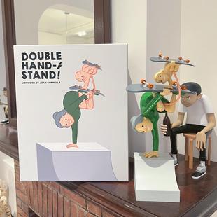 Joan Cornellà《Double Handstand》倒立潮流艺术人偶公仔摆件
