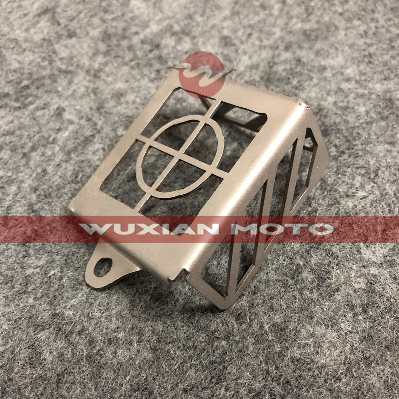 适用于本CB125R/CB2150R/CB250R/CB300R改装后刹车杯盖油壶保护罩