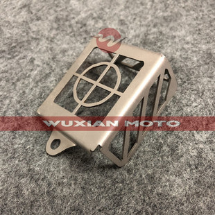 适用于本CB125R/CB2150R/CB250R/CB300R改装后刹车杯盖油壶保护罩