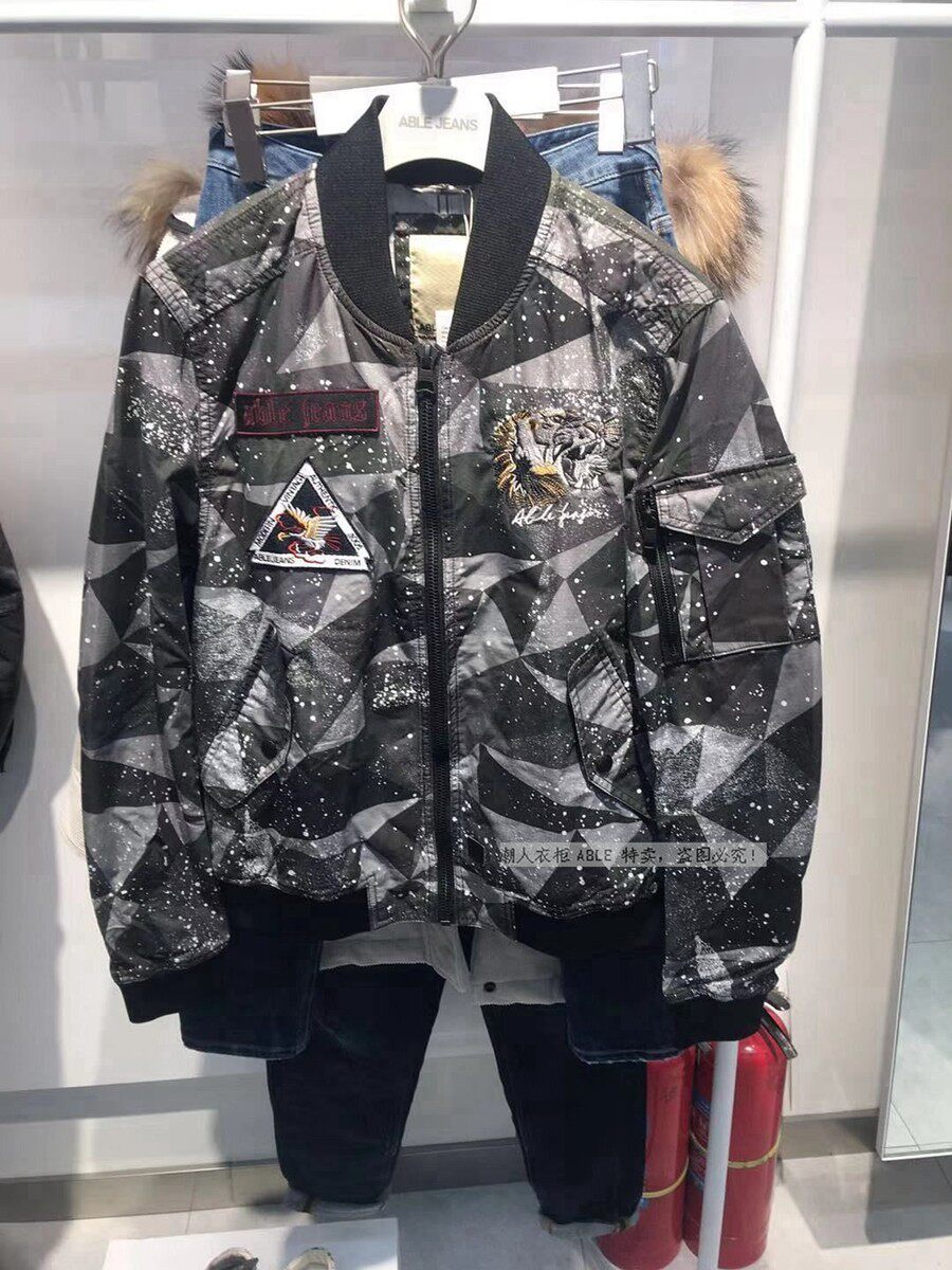 ABLEJEANS秋休闲夹克外套