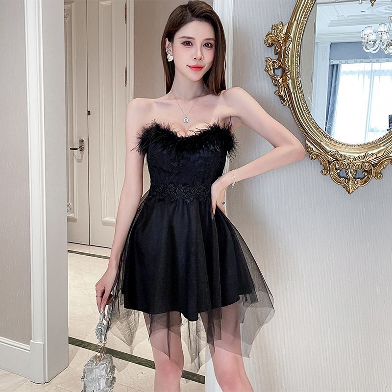 约会高级感黑色裹胸裙夜总会性感低胸连衣裙气质礼服短款蓬蓬裙