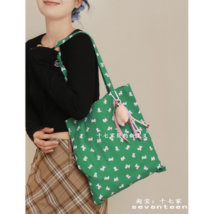 十七家韩系可爱绿色狗狗印花帆布包轻便大容量单肩包百搭托特包女