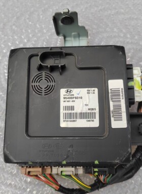 现代瑞纳悦动朗动K2K3车身模块控制盒车身电脑板BCM 95400F9310