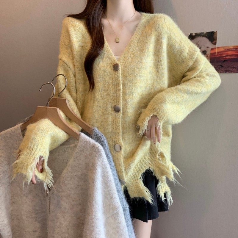 大码女装2025秋冬新款V领流苏破洞下摆长袖羊驼绒开衫上衣毛衣潮,女装/女士精品,大码内搭,淘宝优惠券,粉丝福利购,淘宝优惠卷