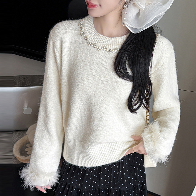 时尚设计感重工钉珠圆领针织开衫女2025秋冬新款毛毛袖口毛衣上衣